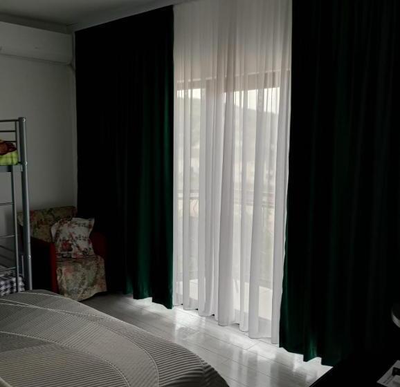 پانسیون Dalival