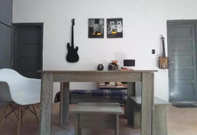 ペンション El Bosque +598 94625953