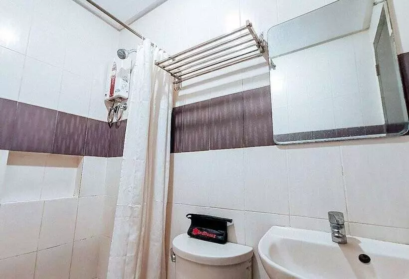 پانسیون Reddoorz Near Robinsons Cybergate Davao 2
