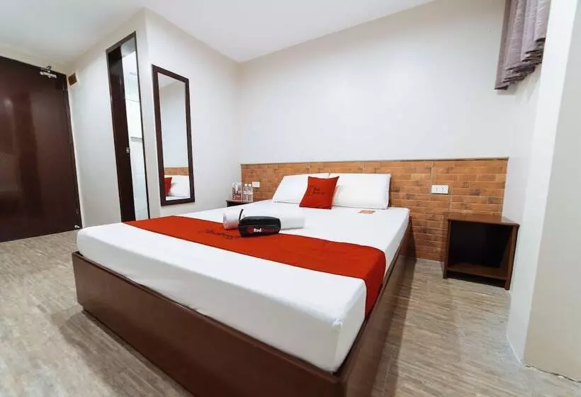 پانسیون Reddoorz Near Robinsons Cybergate Davao 2