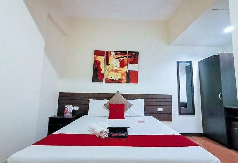 پانسیون Reddoorz Near Robinsons Cybergate Davao 2