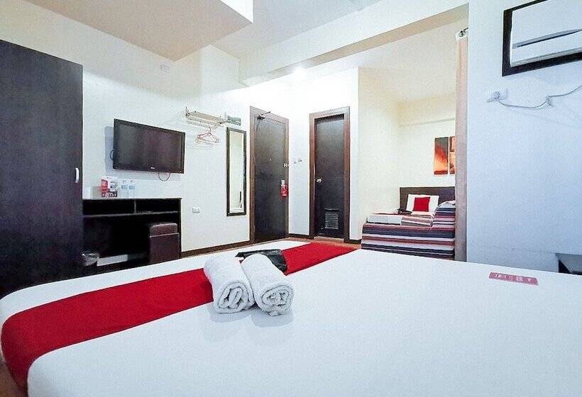 پانسیون Reddoorz Near Robinsons Cybergate Davao 2