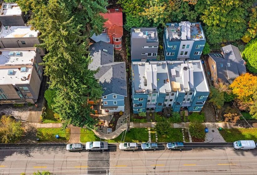 پانسیون Solo S Smuggler Suite