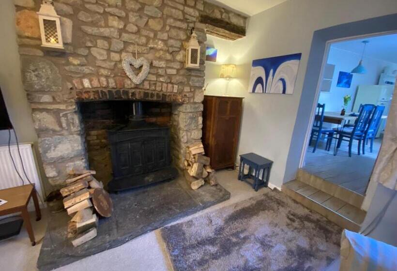 پانسیون The Prophecy Of Light Retreat