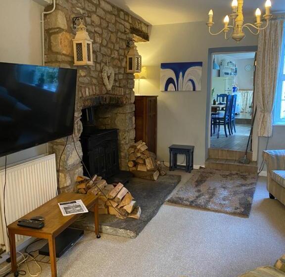 پانسیون The Prophecy Of Light Retreat