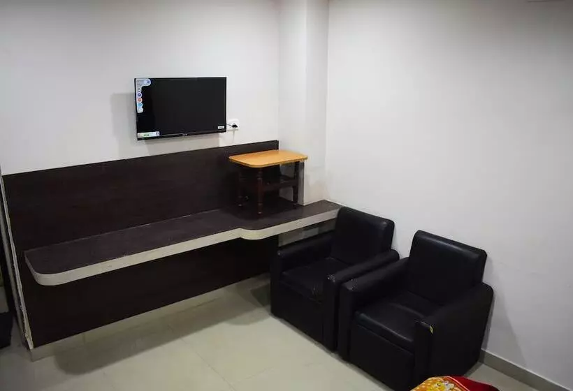 Hotelli Gokul   Dwarka