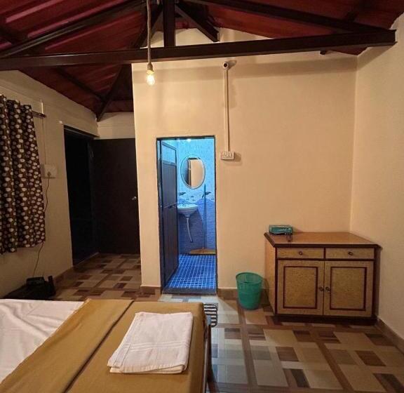 Hotell Hiranya Farm Stay