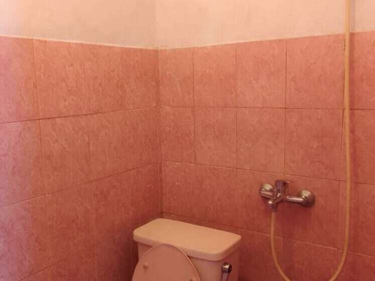 Otel Oyo 93663 Penginapan Otw