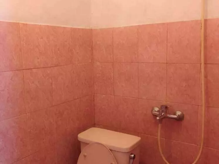 Hotelli Oyo 93663 Penginapan Otw