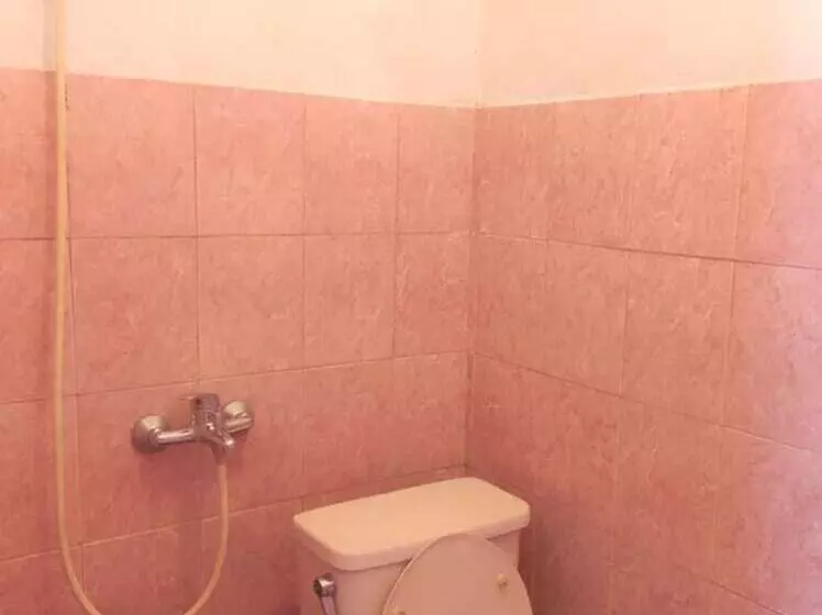 Hotelli Oyo 93663 Penginapan Otw