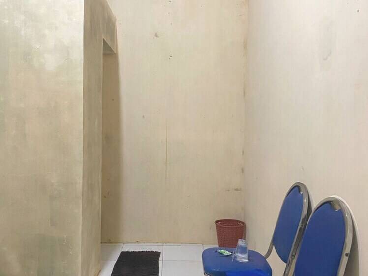 Otel Oyo 93663 Penginapan Otw