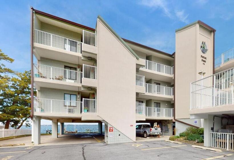 Hotel Pintail Point Unit 305