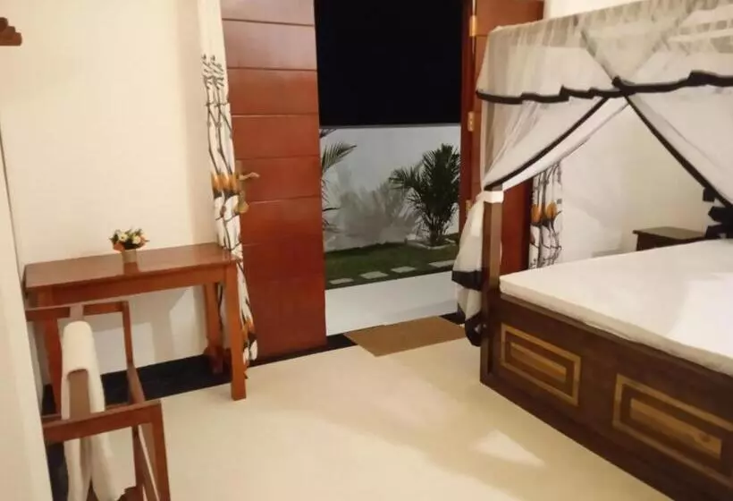 پانسیون Free Breeze Guest