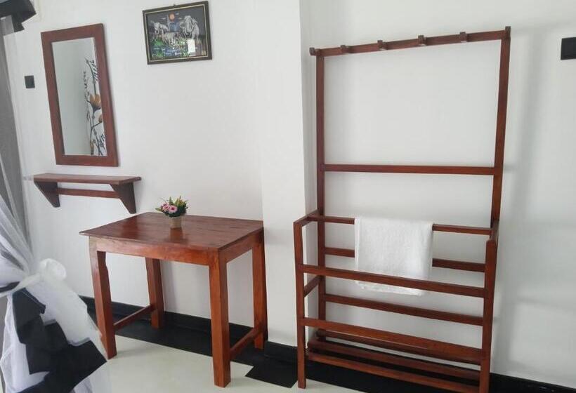 Pensionat Free Breeze Guest