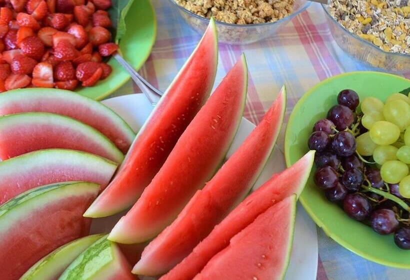 پانسیون Monte Rosa Rural Guesthouse