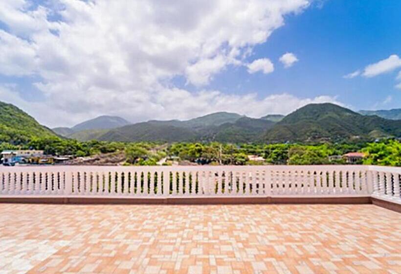 پانسیون Sgr Near The Sea