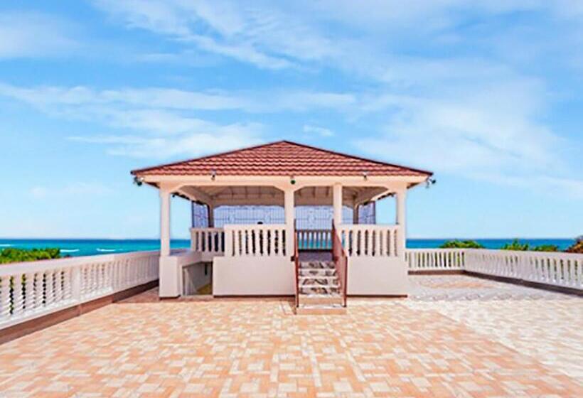 پانسیون Sgr Near The Sea