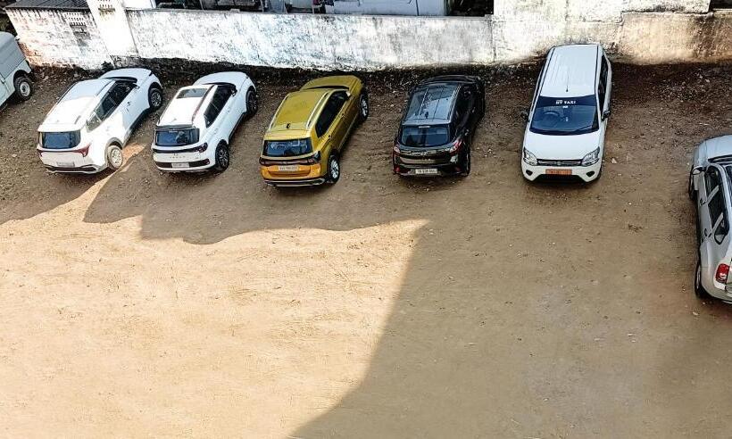 R Hotels By Suraj Residency Yercaud