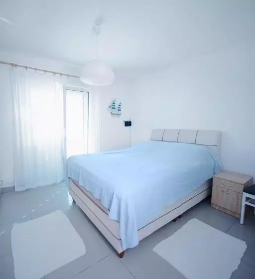 Villa Shu