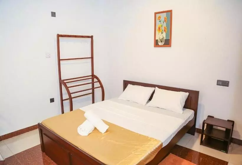 Aamiaismajoitus (B&B) Avian Villa Hikkaduwa