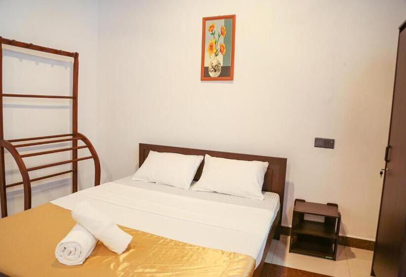 Bed and Breakfast Avian Villa Hikkaduwa