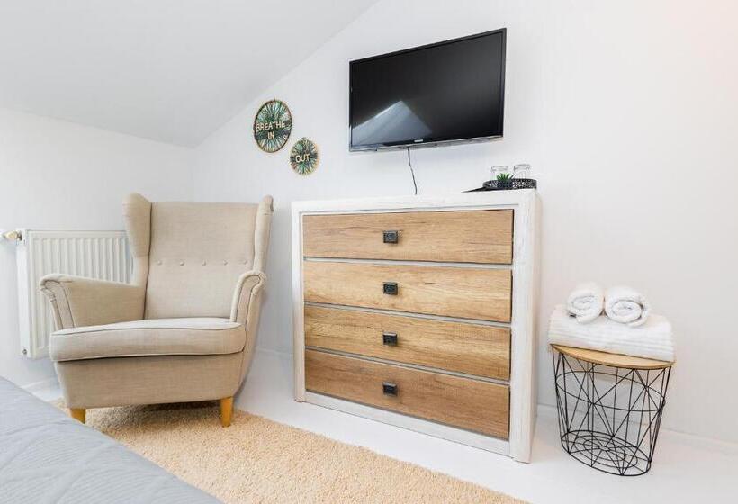 צימר In Longfield Town