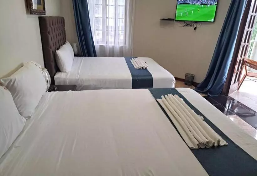 تختخواب و صبحانه Lotus Lodge