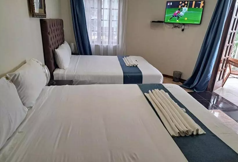 تختخواب و صبحانه Lotus Lodge