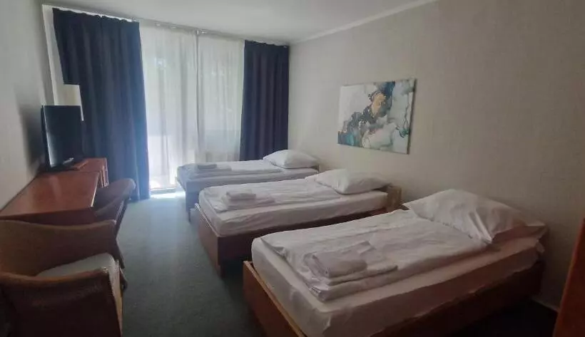 Businesshotel Am Peetzsee Grünheide