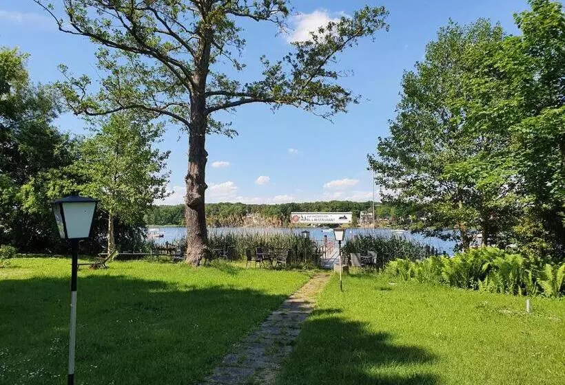 Businesshotel Am Peetzsee Grünheide