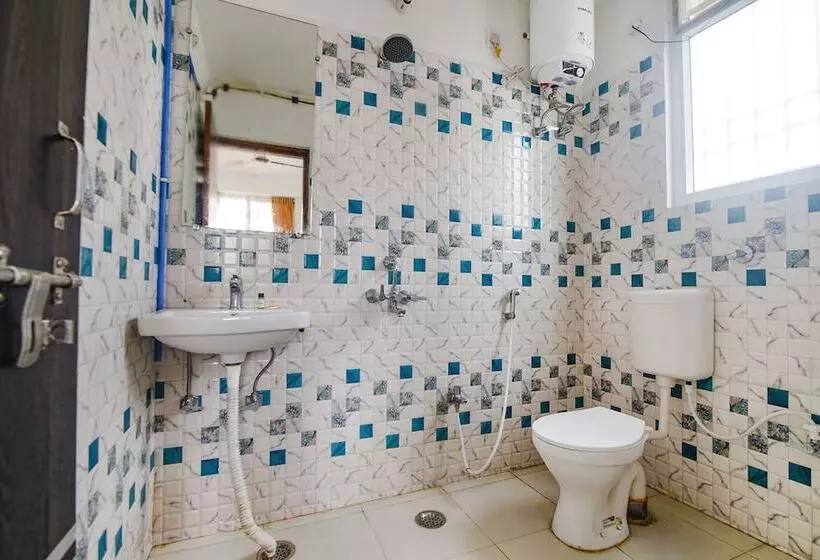 Fabhotel Buddha Sunrise