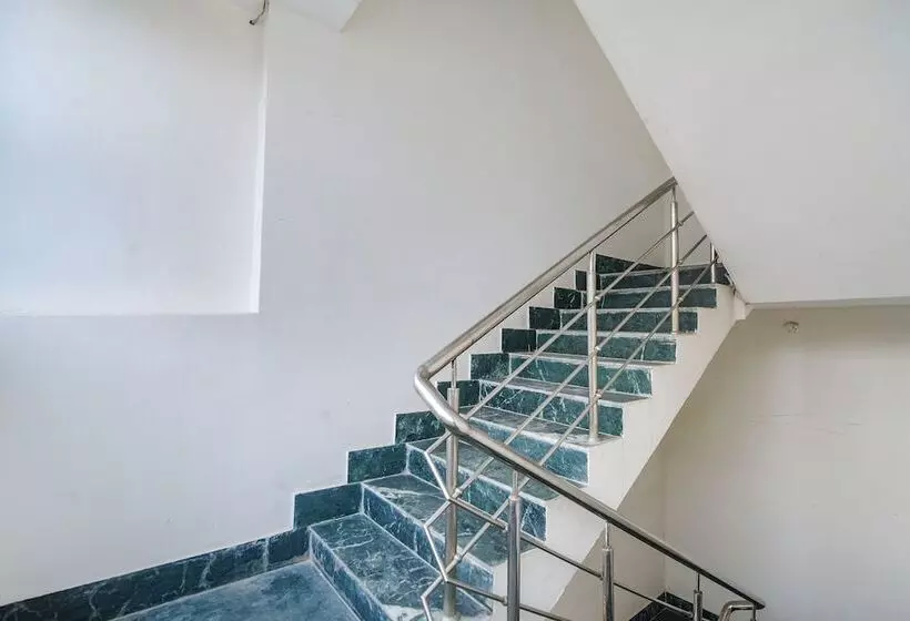 Fabhotel Buddha Sunrise