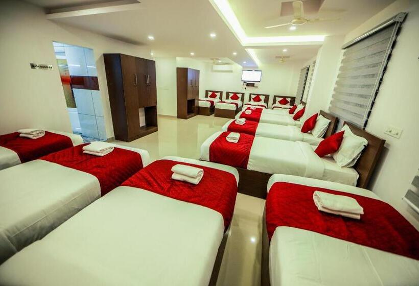 ホテル Airport Avenue Plaza Cochin Airport