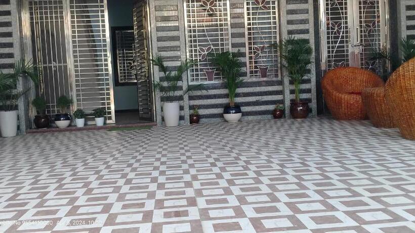 Hôtel Ayodhya Paying Guest