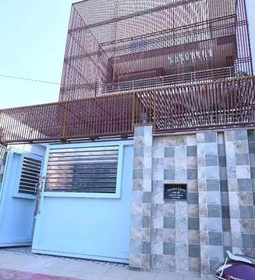 Hotelli Ayodhya Paying Guest