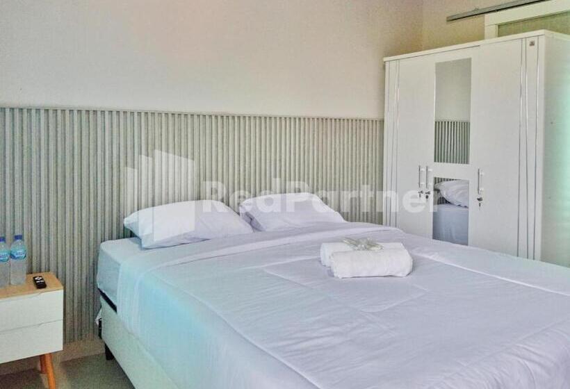 בית מלון כפרי Cerry Village Near Rs Mitra Siaga Tegal Redpartner