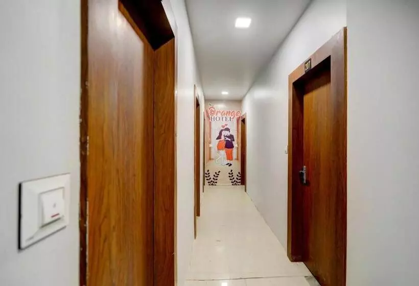 Oyo Hotel Orange