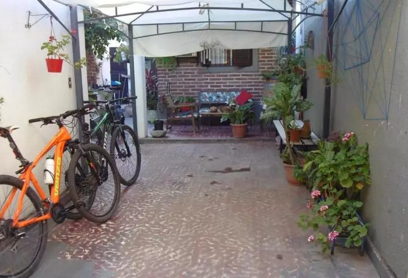 پانسیون Albergue Casa Elena