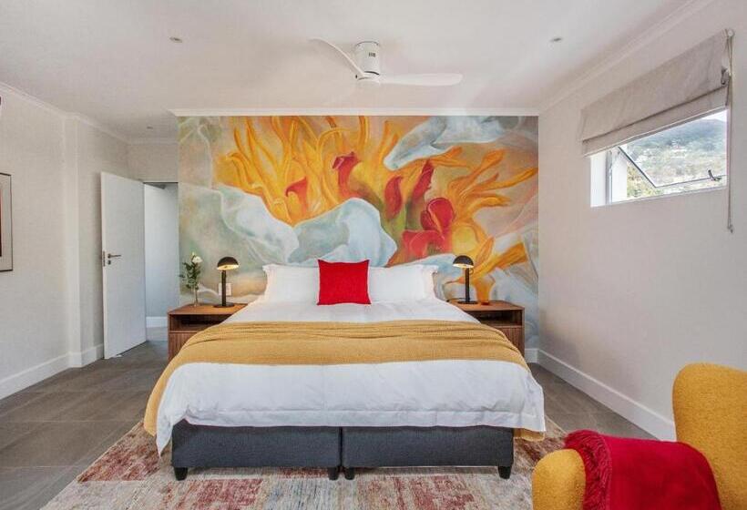 بنسيون Bluemari S Retreat