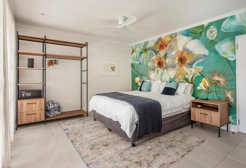 بنسيون Bluemari S Retreat