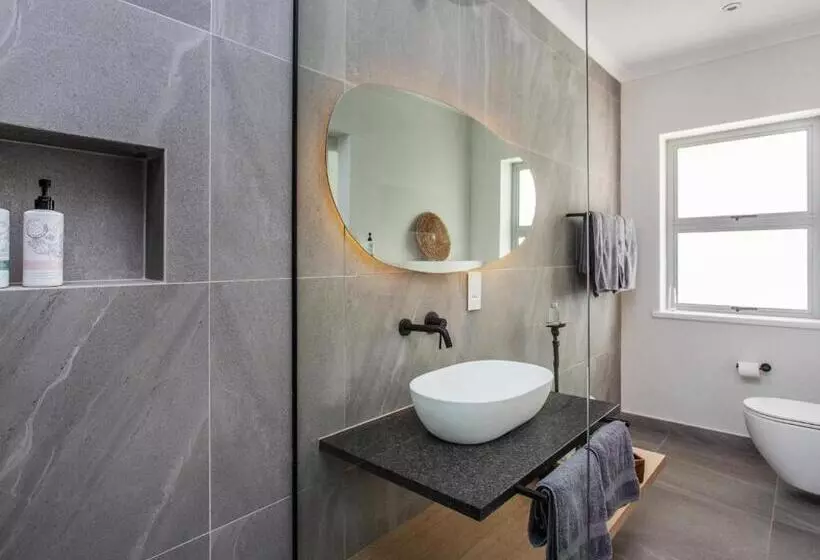 Majatalo Bluemari S Retreat