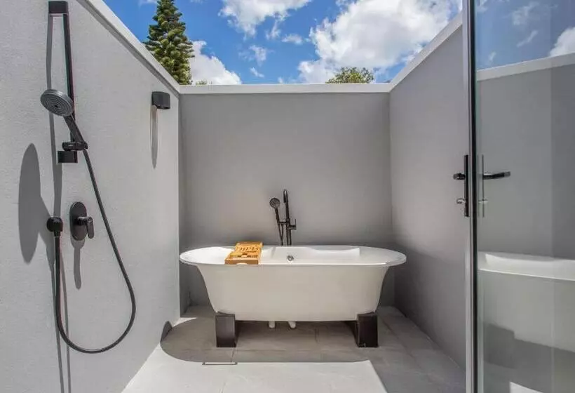 Majatalo Bluemari S Retreat