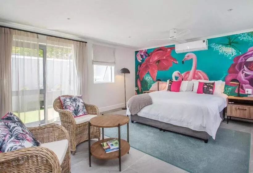 Majatalo Bluemari S Retreat