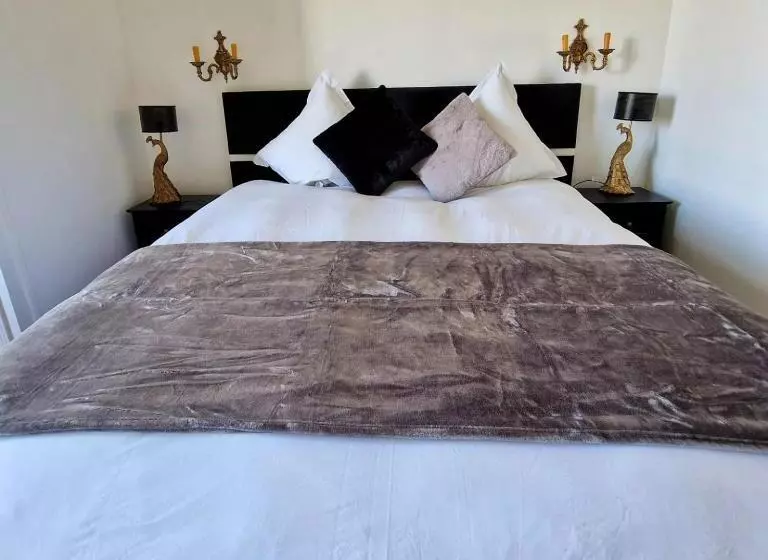 Majatalo Château Des Aulnes