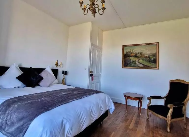 Majatalo Château Des Aulnes