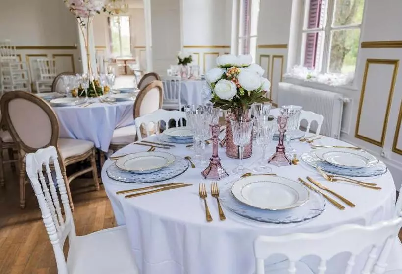 Majatalo Château Des Aulnes