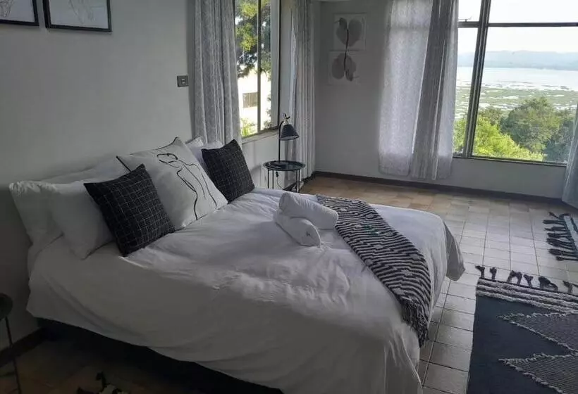ペンション Dam House Lodge