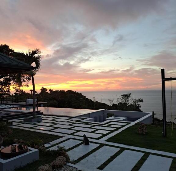 پانسیون Silk Cotton Cottages