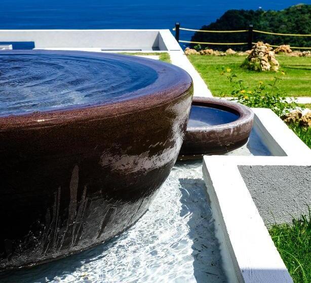 پانسیون Silk Cotton Cottages