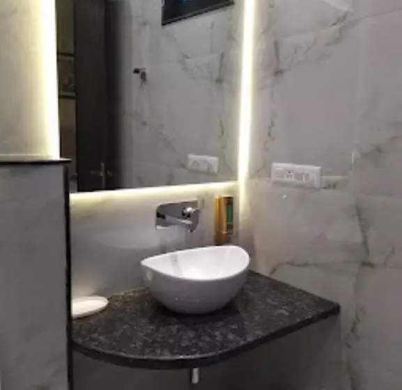 The Imperial Hotel And Convention Centre Kanpur